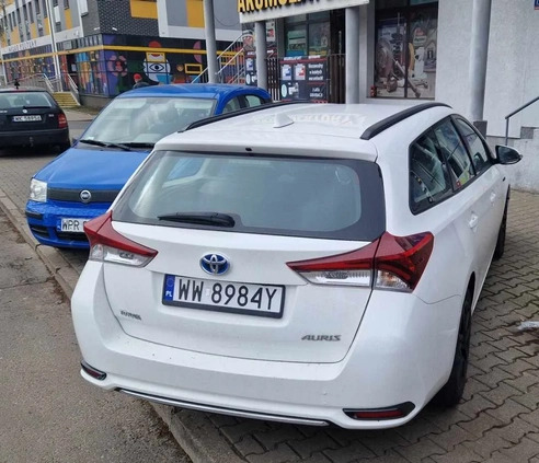 Toyota Auris cena 52500 przebieg: 144000, rok produkcji 2016 z Warszawa małe 37